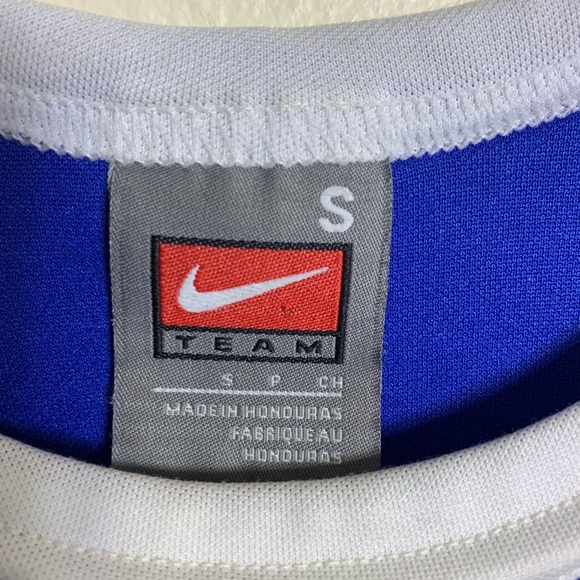 Nike Soccer/ Football Dry Fit size Small - Picture 3 of 4